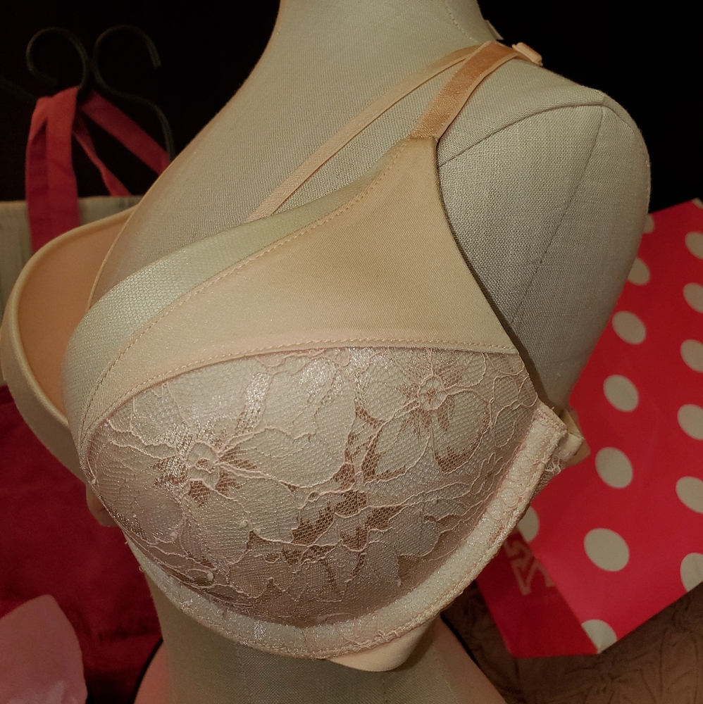 Bombshell Bra - image 3